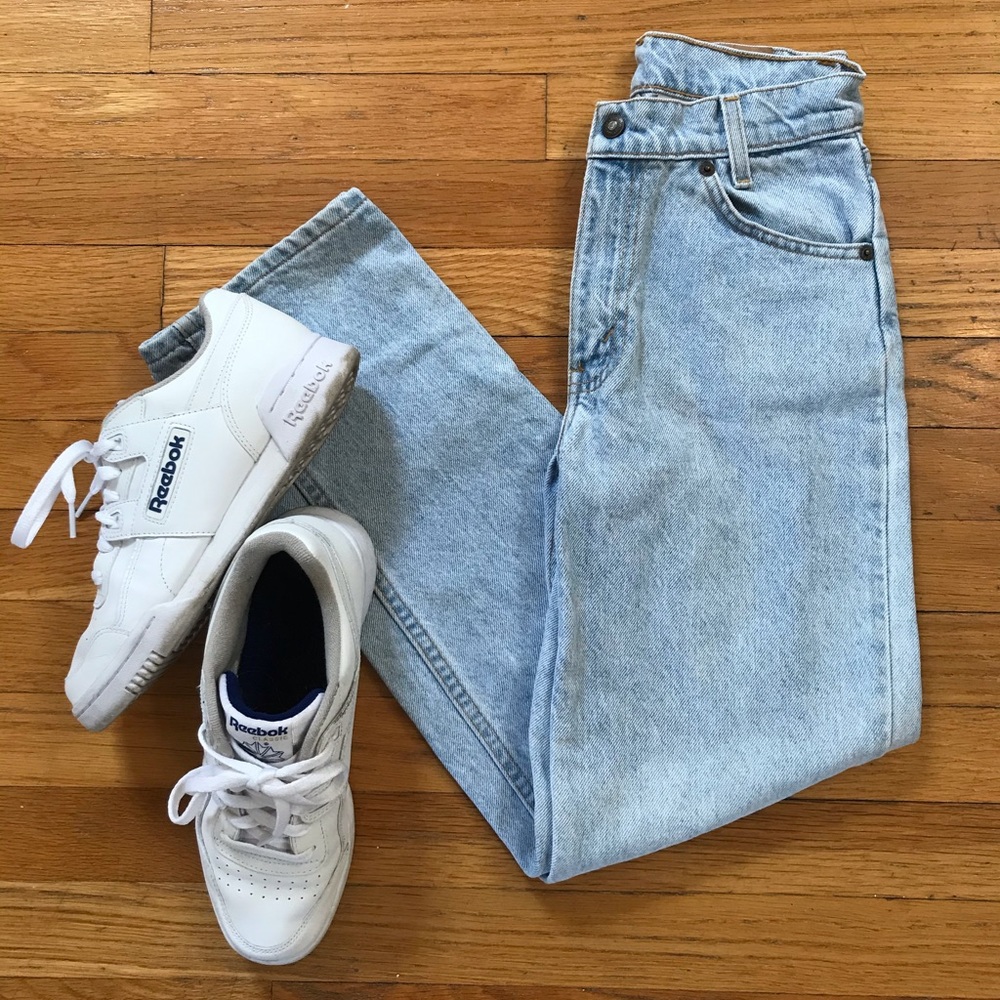 Vintage High Waisted Orange Tab Levi’s 550 Jeans